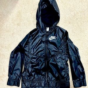 SOLD! Boys M Nike rain jacket windbreaker
